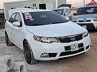 سيارة كيا سيراتو 2011 مستعملة للبيع بسعر 7500$ في إدلب
