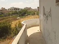 للبيع شاليه اللاذقية ببصيرة القديمة تبعد عن البحر ٣٠٠متر 