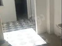 للبيع بيت عربي بركن الدين جنب جامع البوطي 75م