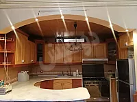 شقة للبيع في صحنايا، 86 م²، 2 غرفة، مفروشة، طابو نظامي اخضر 