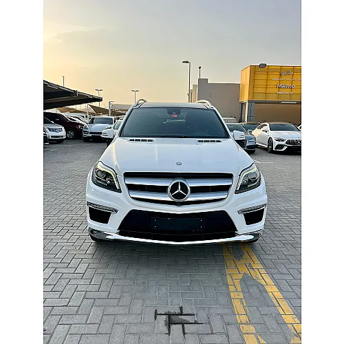 -حسام أبو حمزة