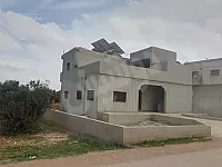 للبيع مزرعه حمص مفرق فيروزة قرية تل زبيدة تجهيز ممتاز 