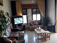 للبيع شقة حمص بلدة كفرا مطلة على قلعة الحصن تجهيز جيد جداً 