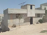 للبيع بيت طابو اخضر مساحة 100متر مخدم من كلشي سعر 6000 $ وسكرة حلوة 