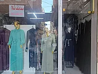 للبيع محل مع بيت في سوق   عاصم المحل موصول مع البيت