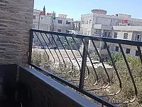 للبيع شقة حمص وادي الدهب قرب مدينة الملاهي اخر خط السرفيس تجهيز ممتاز 