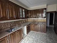 شقة للإيجار في حلب شارع النيل ، 5 غرف، 200م²، 9000$