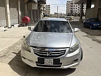 سيارة هوندا اكورد للبيع
