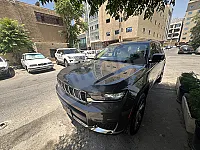جيب شيروكي 2022 جديدة للبيع في البرامكة - 300 حصان