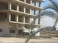 للبيع اواسثمار بناء تجاري