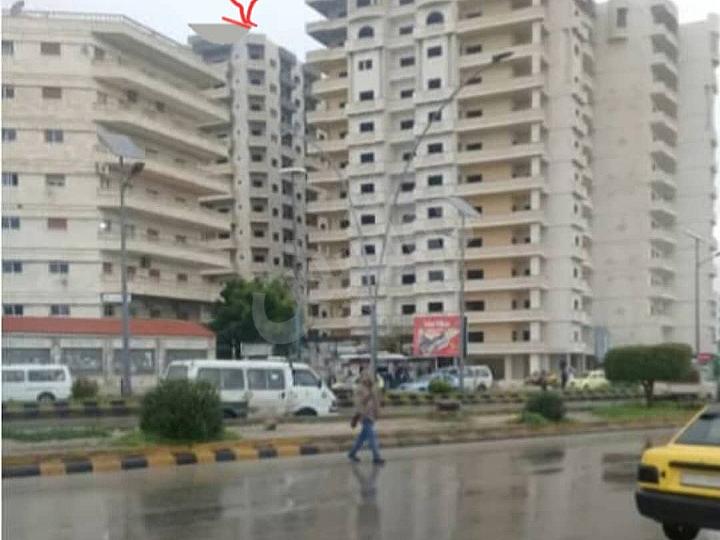 شقتين للبيع في مركز اللاذقية 200 م² 3 غرف طابق 9