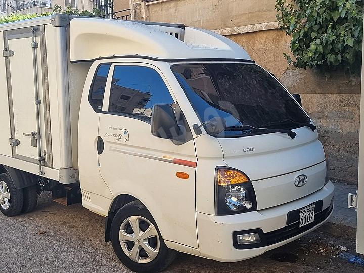 للبيع سيارة هونداي بورتر مغلقة تبريد