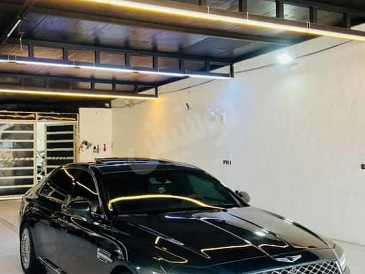 هيونداي جينيسيس 2019 للبيع - 450 حصان - مستعمل بحالة ممتازة