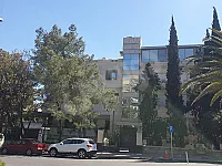 مكتب للإيجار يصلح للشركات الراقية في المالكي، دمشق - 6 غرف 220 م²