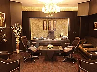 مكتب للبيع في الطلياني عالشارع العام مباشرة