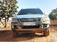سيارة كيا سبورتاج 2005 للبيع  في إدلب