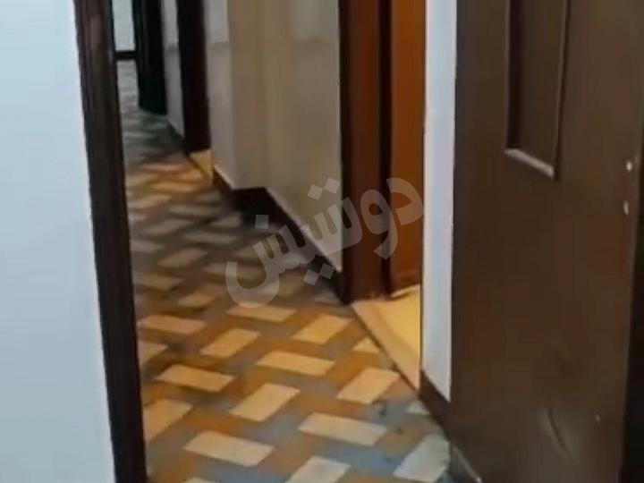 محل تجاري للايجار في شارع خالد بن الوليد بسعر مميز