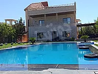 للبيع فيلا في منطقة سهل بقين 