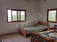 بيت في الصفصافة، طرطوس - 6 غرف ومساحة 210 م² ضمن أرض 1500 م².