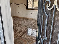 للبيع مزرعه في النشابيه على الطريق العام 