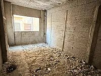 هاد البيت للبيع بمشروع دمر الجزيرة 16 طابق اول مساحة 140 متر