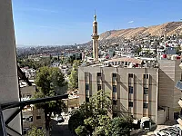 شقة 160م² مساكن برزة - مسبق الصنع - بناء برجي 