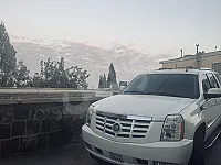 كاديلاك إسكاليد 2008 فاخرة للبيع في دمشق بسعر 13,000 دولار