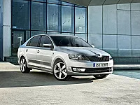 سيارة للايجار الشهري