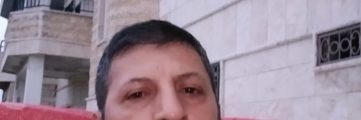 عصام حسين من الاذقية  Cover