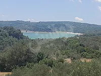 للبيع ارض مساحه ٣٦٠٠ مقابل مشقيتا ع بحيرة 16 تشرين  خدمات كامله 