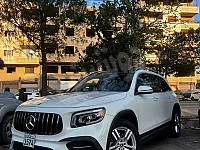 للبيع مارسيدس GLB 250 موديل 2022 بانزين 4 سلندر عداد 50 الف كم