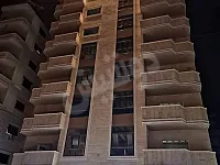 للبيع شقة بحي الشرفاء باللاذقية عالعضم مساحة 175