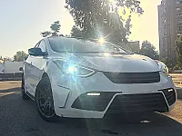 للإيجار اليومي، الأسبوعي النترا 2014 