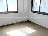 حماه حي المدينة جانب مدرسة طارق بن زياد يطل على باب نهر