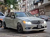 متوفر للايجار (يومي .اسبوعي . شهري )