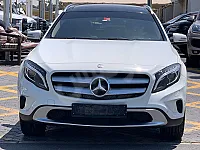 مرسيدس 2015 GLA250 / 4MATIC - لون أبيض