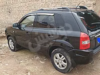 توسان ٢٠٠٧ جيب كاملة بدون رباعي ادخال قديم / سنتين 