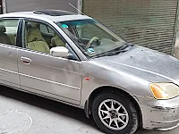 للبيع هوندا سيفيك اكمل وصف  خالية البخ والحوادث 