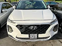 سنتافيه 2020 بحالة ممتازة شبه وكالة أكمل وصف بدون فتحة و فرش جلد