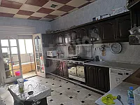 شقة للبيع في الفرقان، جبل سمعان - 6 غرف، 300 م²