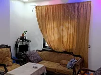 غرفتين وصالون ومطبخ ومنتفعات 