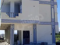 بناء دوبلكس للبيع في خان أرنبة، 4 غرف وصالون ومنافع ، كل طابق 150 م²، 