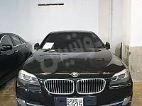 BMW 5 Series 2011 مستعملة للبيع في حلب - سيارة سيدان سوداء