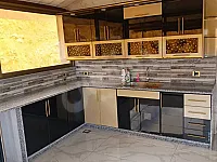 فلل للبيع في مضايا نصف اكساء  - 1000 م² مع 4 حمامات و3 طوابق