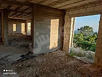 للبيع شقة بالقدموس 