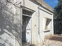 للبيغ منزل عربي شرق طريق المشفى الوطني مساحة ٧٠٠ متر