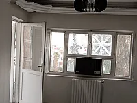 شقة للإيجار في برزة - 4 غرف بسعر 6000 د سنويًا