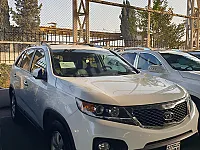 سيارة كيا سورينتو 2013 مستعملة بحالة جيدة للبيع في حلب