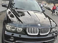 سيارة بحالة الجديد