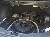 فورد .فوكس قصة تيتانيوم اكمل وصف لون ذهبي  بحالة ممتازة بالنضافة